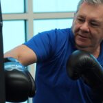 Boxe thérapie à la MJC Centre Social de Saumur avec Natacha Jarry, activité 2025-2026